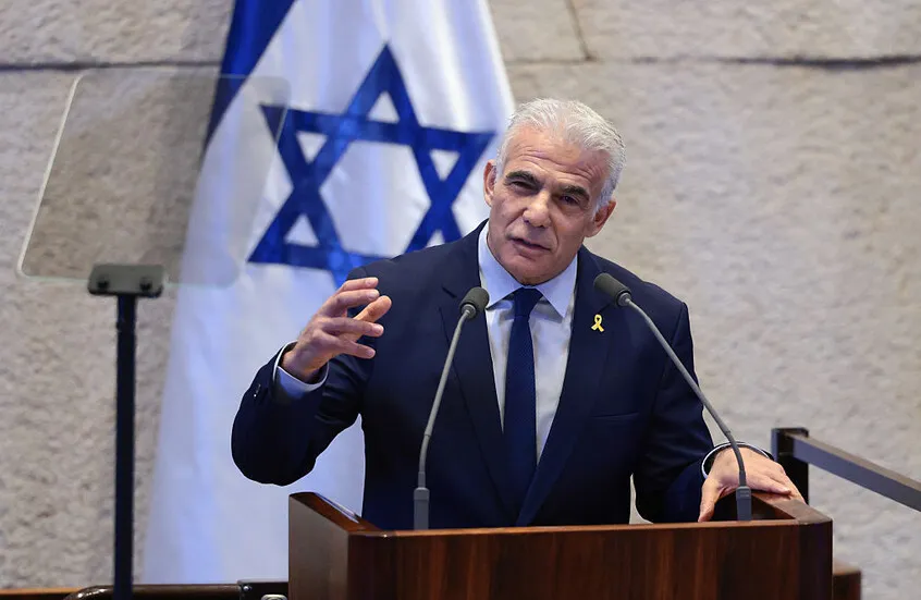 لابيد: فقدنا التأثير وأصبح دورنا ثانويًا في ملف غزة.